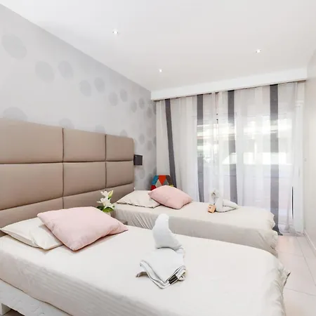 Croisette - Wonderfull 3 Bedrooms Apartment